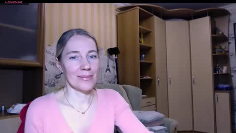 cute_lion_ online show from February 23, 9:01 pm