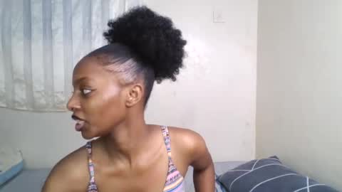 Snapshot of cute_messy chatting on June 17, 6:20 pm cute messy online show from June 17, 6:20 pm