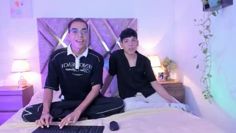 Snapshot of cute_min chatting on February 26, 2:10 am Joshua and Kendall online show from February 26, 2:10 am