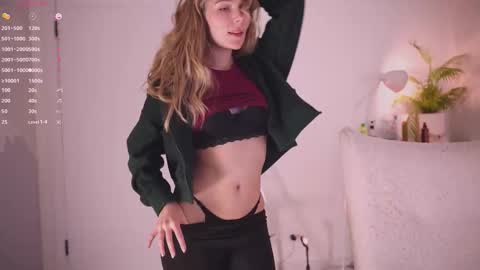 AN online show from January 11, 8:25 pm