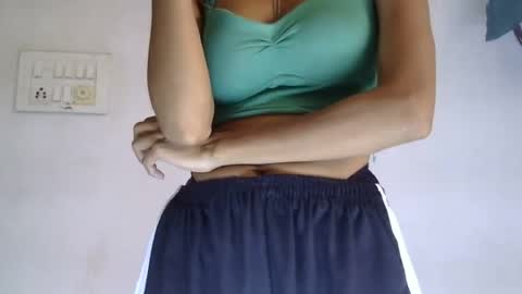 ruhi online show from July 18, 4:05 am