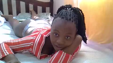 cute_savanna online show from February 3, 8:13 am