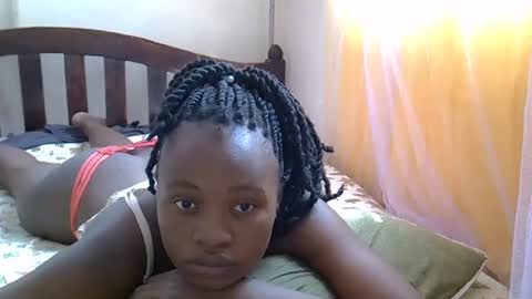 cute_savanna online show from February 15, 8:22 am