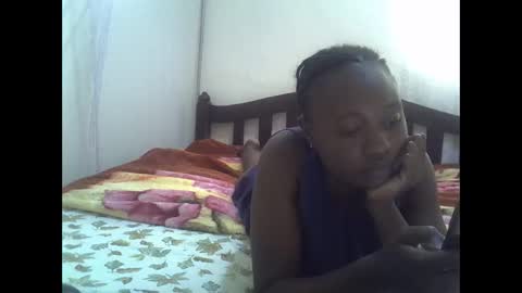 cute_savanna online show from September 24, 10:40 am