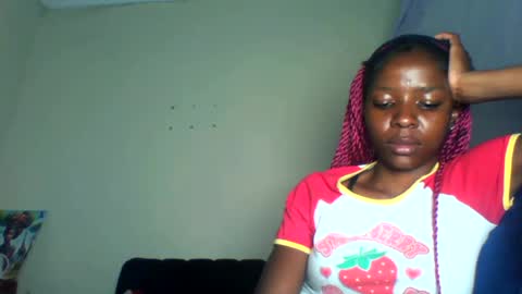 Snapshot of cute_sexy3 chatting on August 4, 2:30 pm SHARON online show from August 4, 2:30 pm