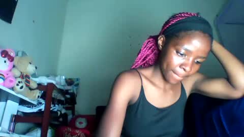 Snapshot of cute_sexy3 chatting on August 7, 12:29 pm SHARON online show from August 7, 12:29 pm