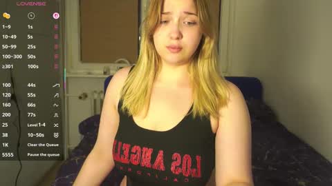 Sasha online show from September 18, 5:37 pm