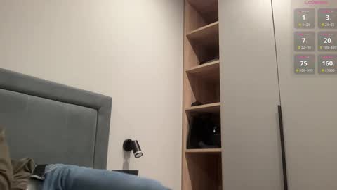 cute_skywalker online show from October 24, 3:30 pm