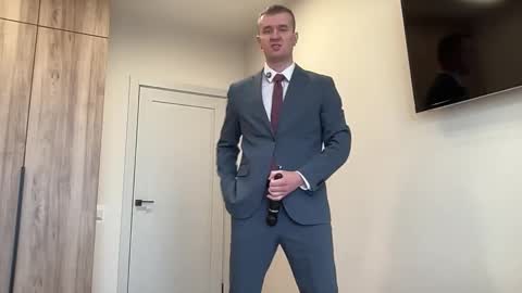 cute_skywalker online show from March 2, 7:15 am