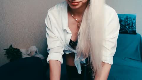 cute_smile_shy online show from March 11, 11:33 am