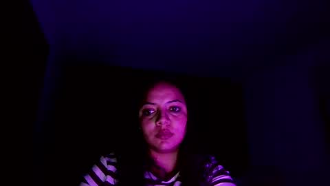 cute_snowlove online show from April 12, 12:15 am