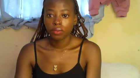 cute_sonny online show from November 11, 6:24 am