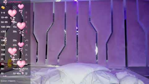 Snapshot of cute_stoone chatting on February 25, 6:25 am SOLEI online show from February 25, 6:25 am