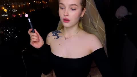 Snapshot of cute_summer_breathe chatting on November 1, 5:04 pm Sue online show from November 1, 5:04 pm