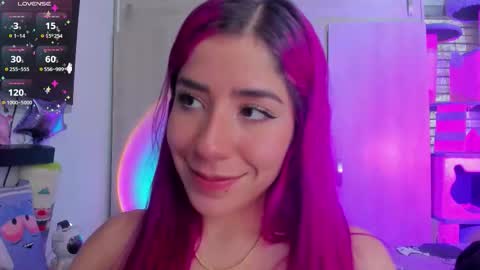 katalinda montt online show from December 14, 6:23 pm