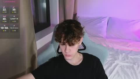 Snapshot of cute_thomas chatting on May 16, 6:50 pm Thomas - online show from May 16, 6:50 pm