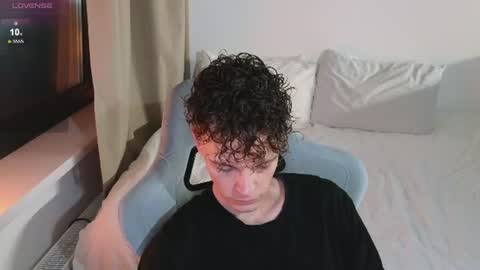 Thomas -  online show from July 11, 7:38 pm