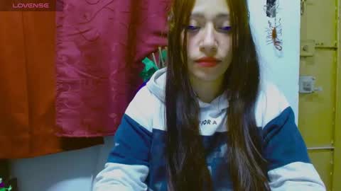 cute_zoe1 online show from March 3, 11:35 pm