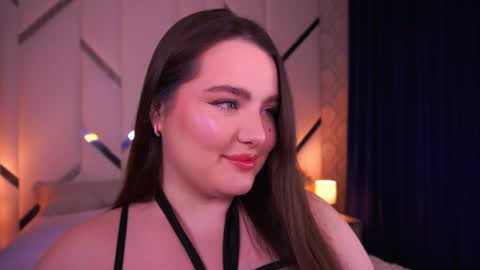 Amber online show from April 18, 12:36 am