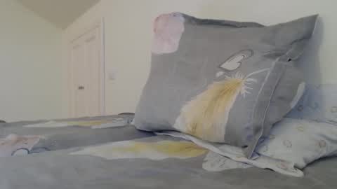 Anne-Marie  online show from October 9, 10:35 am