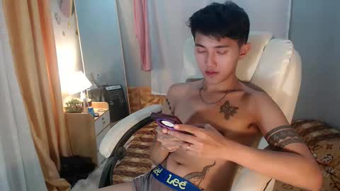 Snapshot of cuteasiancock98 chatting on November 30, 6:45 pm Steph online show from November 30, 6:45 pm