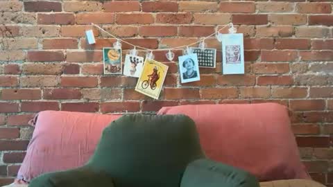 CuteBalloons online show from February 13, 7:10 pm