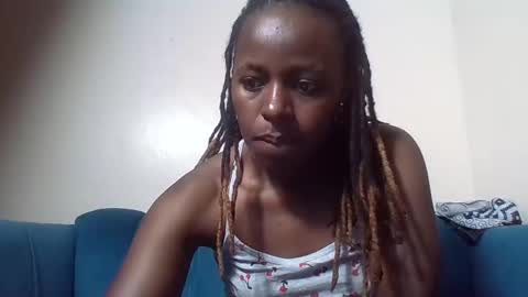 Snapshot of cuteberry87 chatting on November 1, 12:40 pm Cuteberry87 online show from November 1, 12:40 pm