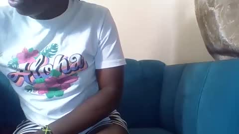 Snapshot of cuteberry87 chatting on November 8, 10:26 am Cuteberry87 online show from November 8, 10:26 am