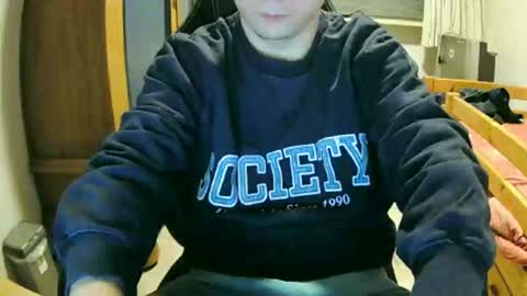 Snapshot of cuteboy090 chatting on September 16, 4:08 pm Cuteboy090 online show from September 16, 4:08 pm