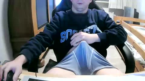 Cuteboy090 online show from March 30, 10:27 am