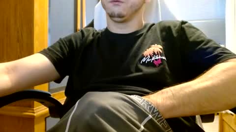Cuteboy090 online show from July 4, 10:43 am