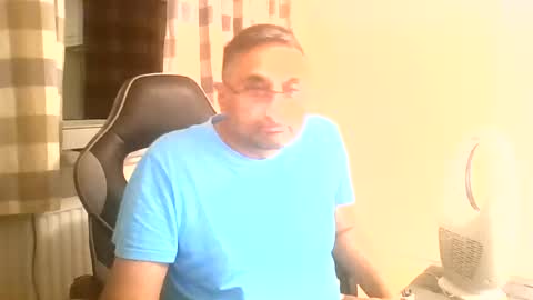 fuktoiboi online show from July 4, 11:11 pm