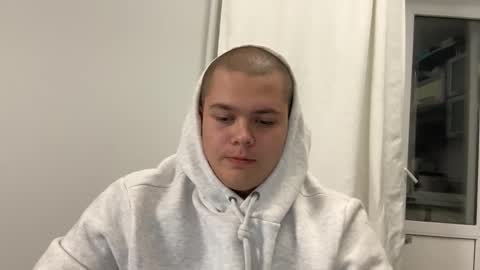 Alex online show from October 8, 6:27 pm