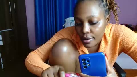 Snapshot of cutebuu chatting on November 14, 7:12 pm cutebuu online show from November 14, 7:12 pm