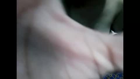 Snapshot of cutechey06 chatting on December 9, 10:52 pm Sky online show from December 9, 10:52 pm