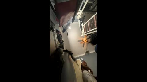 loveolots online show from January 17, 4:28 am