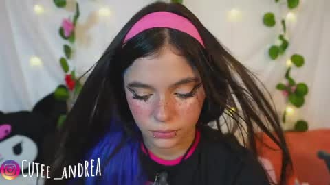 Snapshot of cutee_andrea chatting on May 28, 3:48 am Andrea 3 online show from May 28, 3:48 am