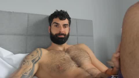 cuteeboy online show from January 14, 2:00 pm