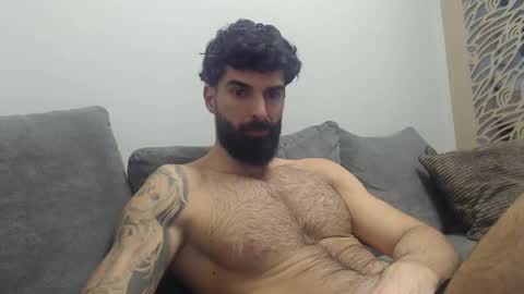 Snapshot of cuteeboy chatting on February 9, 2:54 pm cuteeboy online show from February 9, 2:54 pm