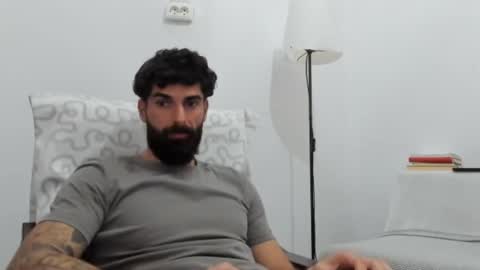 Snapshot of cuteeboy chatting on February 19, 3:08 pm cuteeboy online show from February 19, 3:08 pm