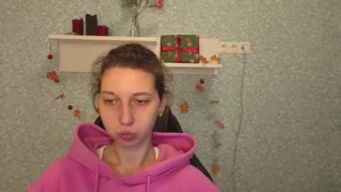 Elli online show from December 17, 5:24 am