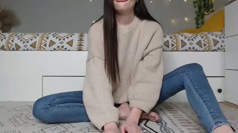 Anna online show from December 19, 6:53 am