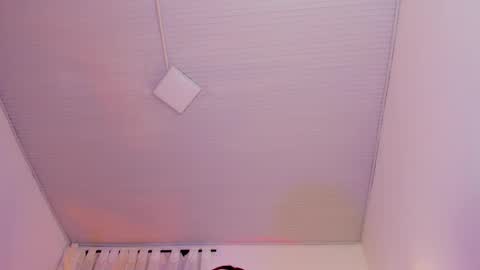 Zoe  online show from November 12, 4:35 am