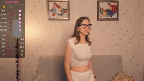 Melisa online show from November 9, 7:45 pm