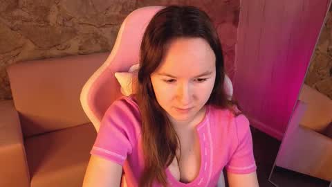 Snapshot of cuteglory chatting on February 12, 1:55 am cuteglory online show from February 12, 1:55 am