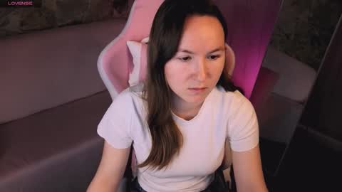 Snapshot of cuteglory chatting on February 27, 2:11 am cuteglory online show from February 27, 2:11 am