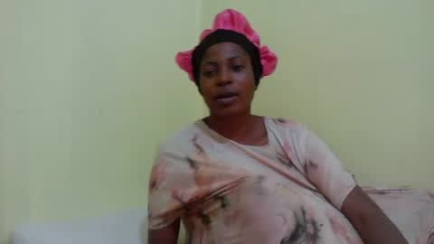 Snapshot of cutegodd chatting on June 18, 8:14 am Nancy online show from June 18, 8:14 am