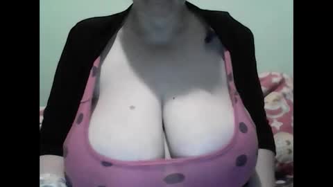 Jessy online show from January 7, 3:46 am