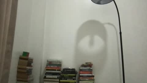 Snapshot of cutelittlehoe chatting on December 11, 8:26 am Maria online show from December 11, 8:26 am