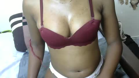 Snapshot of cutemella chatting on June 11, 9:57 pm cutemella online show from June 11, 9:57 pm